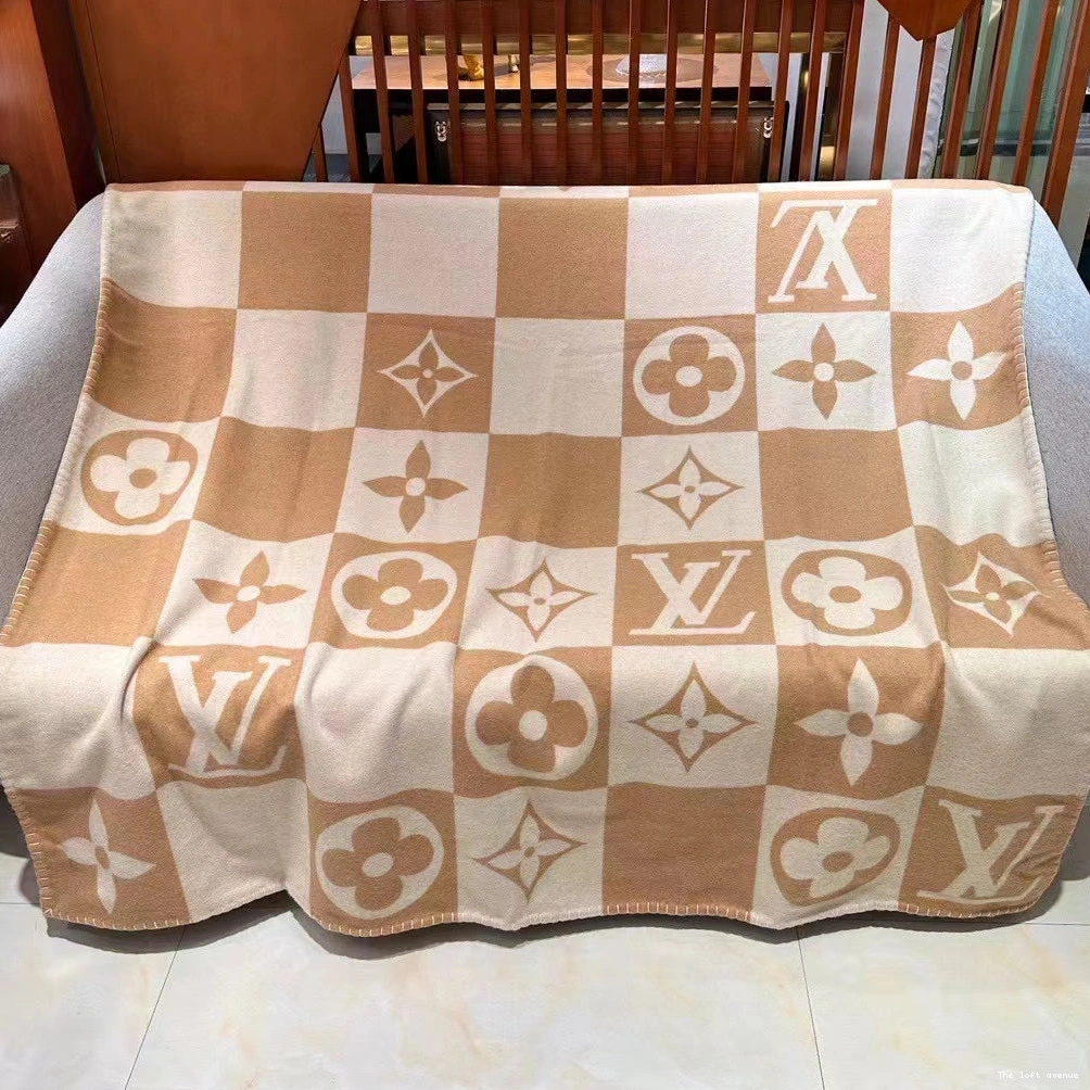 CUSTOM THROW BLANKET CHECKERED BROWN 0812
